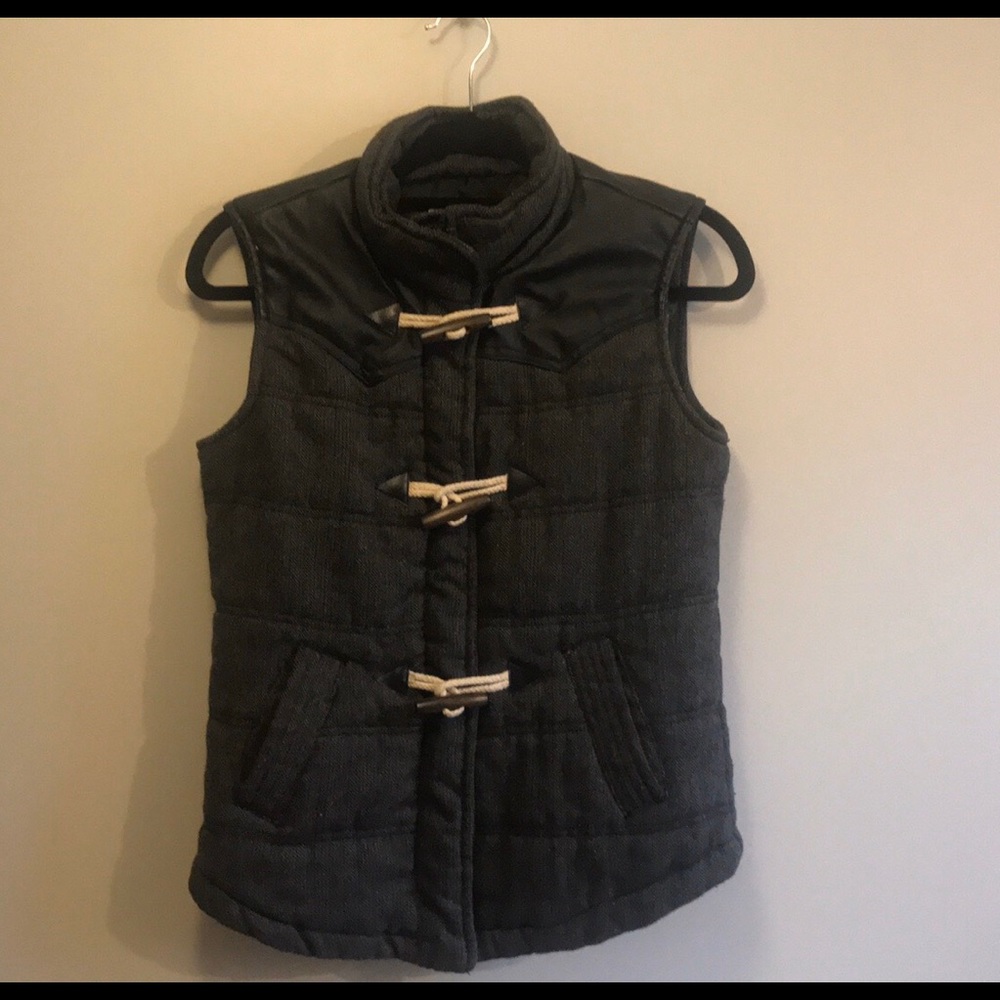 Ci Sono Gray Herringbone Vest